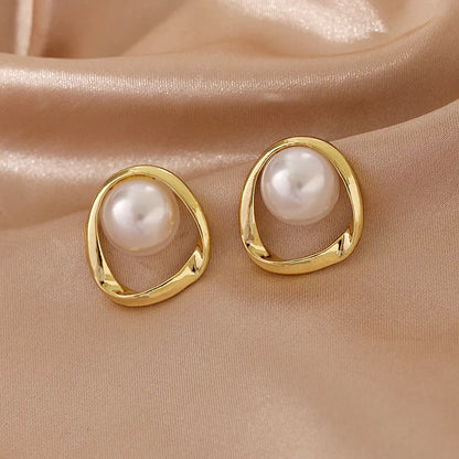 Boucles d'Oreilles Perles Dorées – Élégance Coréenne