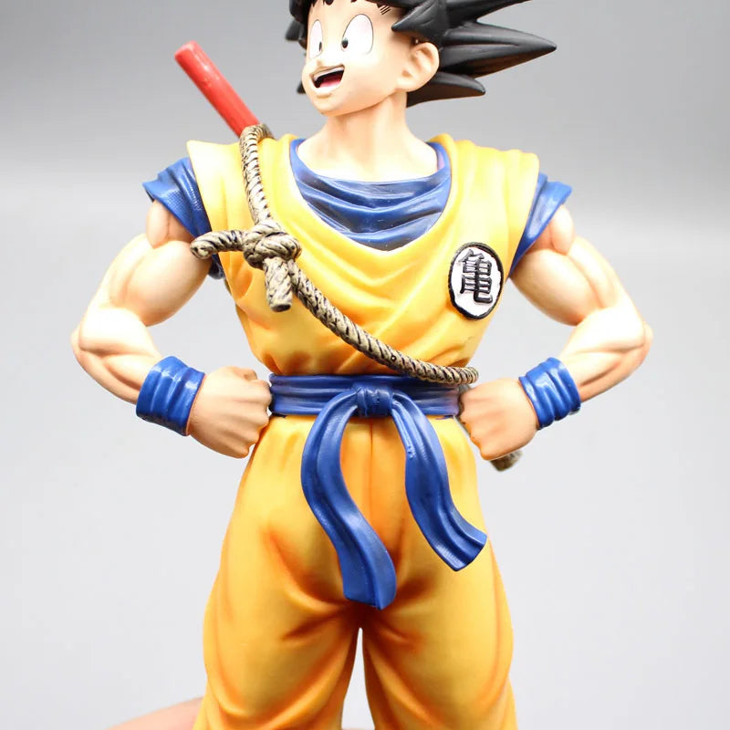 Figurine Goku avec Nyoi-bō – 28 cm